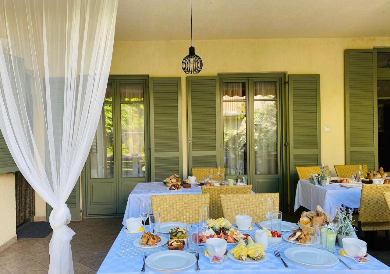 Villa Oliva Boutique Rooms Zamárdi Eksteriør bilde